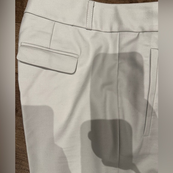 💃🏿LIKE AND GET 30% OFF💃🏿 BANANA REPUBLIC • Women’s pants - Picture 2 of 10